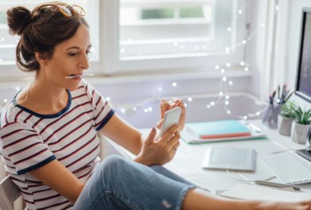 Step-by-step advice for starting out as a seller on Fiverr, from a top rated, featured and official Fiverr super seller