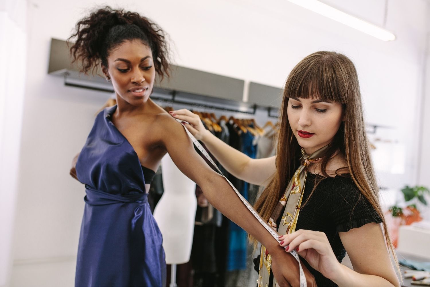 Become A Celebrity Fashion Stylist | Skill Success