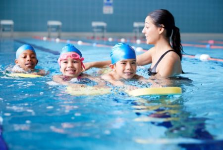 kids having swimming lessons