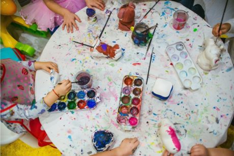 Learn how to draw and paint with watercolor paints with nine projects for the beginning artist ages six and up