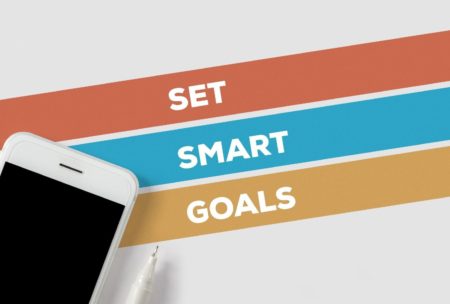 white smartphone marker and label set smart goals