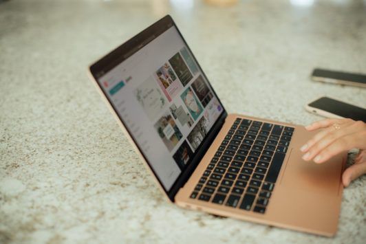 Easy Ways To Make Passive Income Using Canva And Fiverr